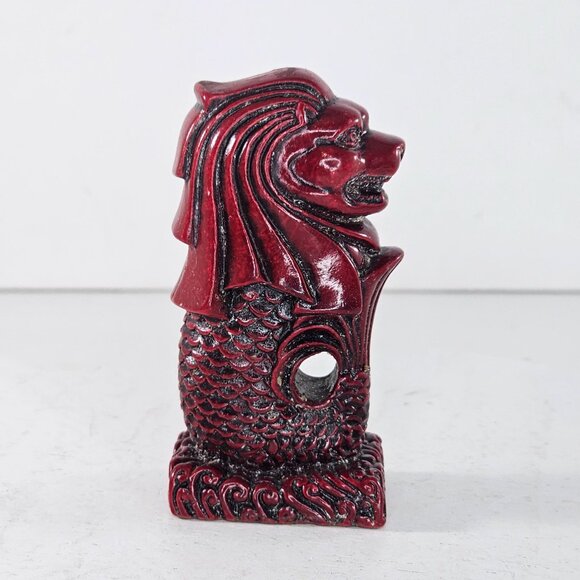 Merlion Statue Figurine Red & Black Resin Lion Fish Hybrid 3.4" Tall - Picture 5 of 8